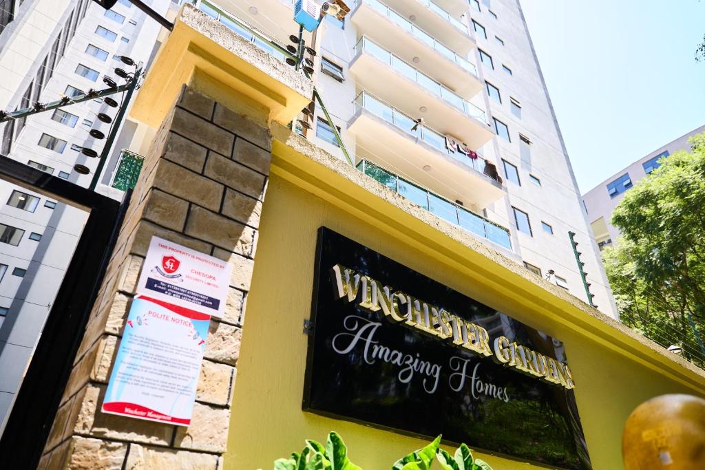 WINCHESTER APARTMENTS, Riverside