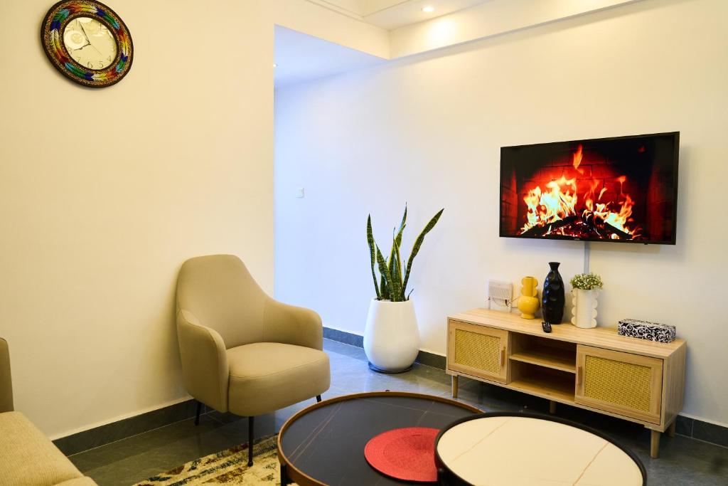 WINCHESTER APARTMENTS, Riverside